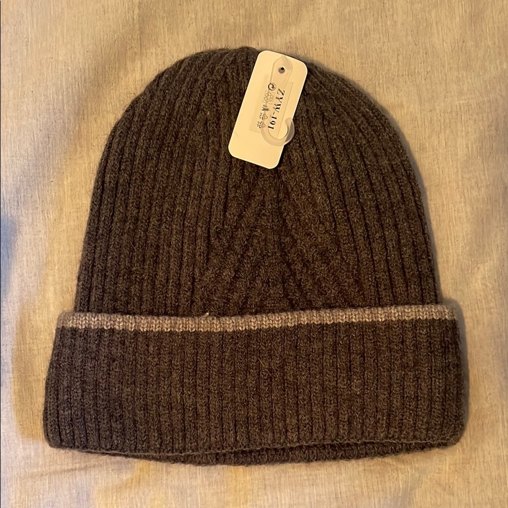 Grey Ribbed Knit Beanie